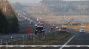 Лукашенко поставил задачу к 9 мая восстановить дороги в стране