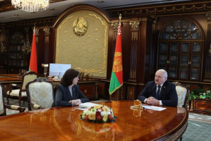 "Надо, чтобы все было демократично". Лукашенко обсудил с Кочановой формирование Совета Республики