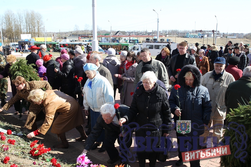 В Витебске возле мемориального комплекса «Долина памяти и скорби» по улице Титова, на месте лагеря смерти «5-й Полк»
