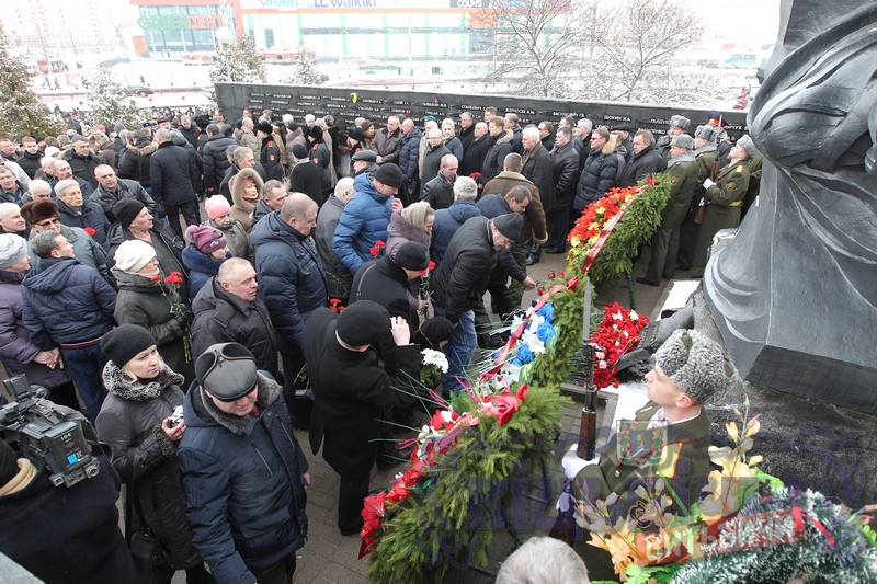 15 февраля в Витебске отметили 27-ю годовщину вывода советских войск из Афганистана и почтили память погибших воинов-интернационалистов