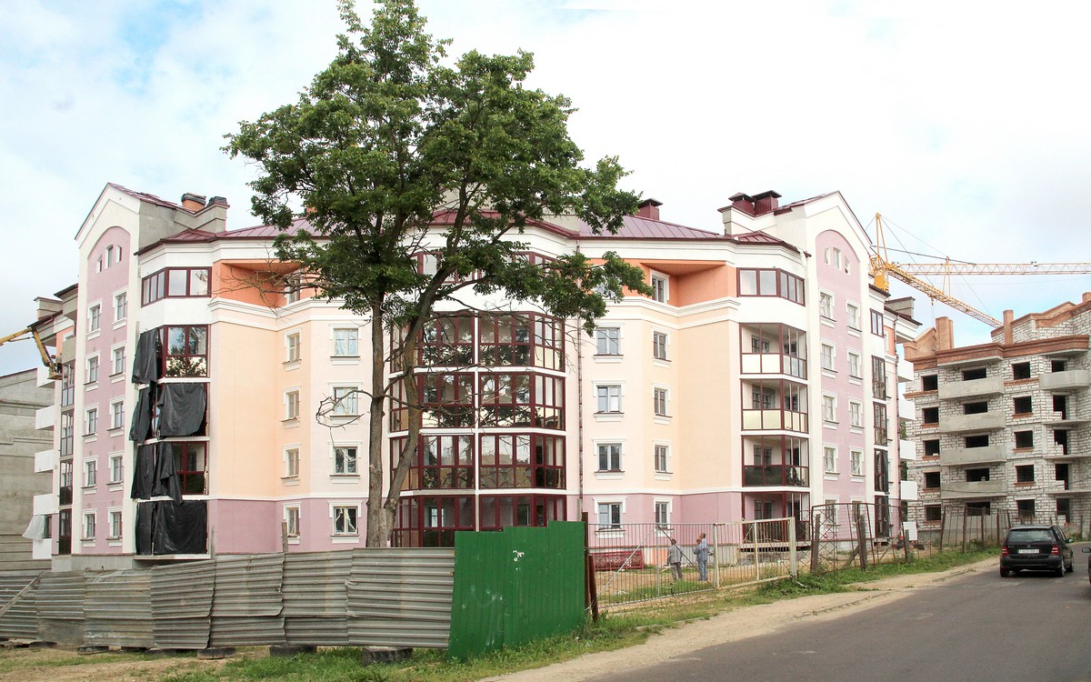 Почему так долго строится первый и единственный элитный жилой комплекс в Витебске?