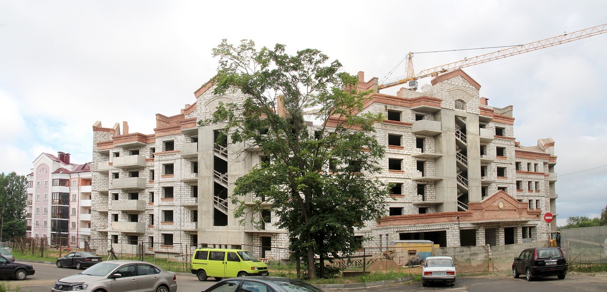 Почему так долго строится первый и единственный элитный жилой комплекс в Витебске?