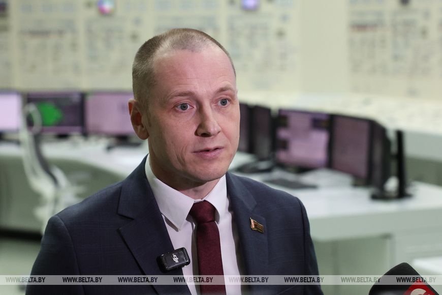 Денис Мороз отметил, что третий энергоблок планируется построить в границах существующей площадки Белорусской атомной электростанции.