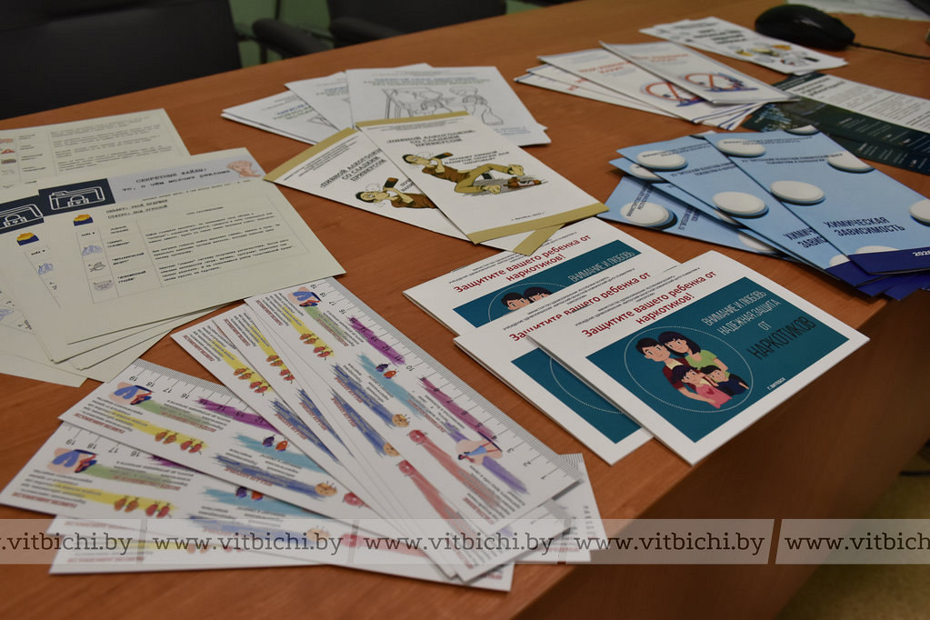 Специалисты рекомендуют вовремя обращаться за помощью к психологам и психотерапевтам