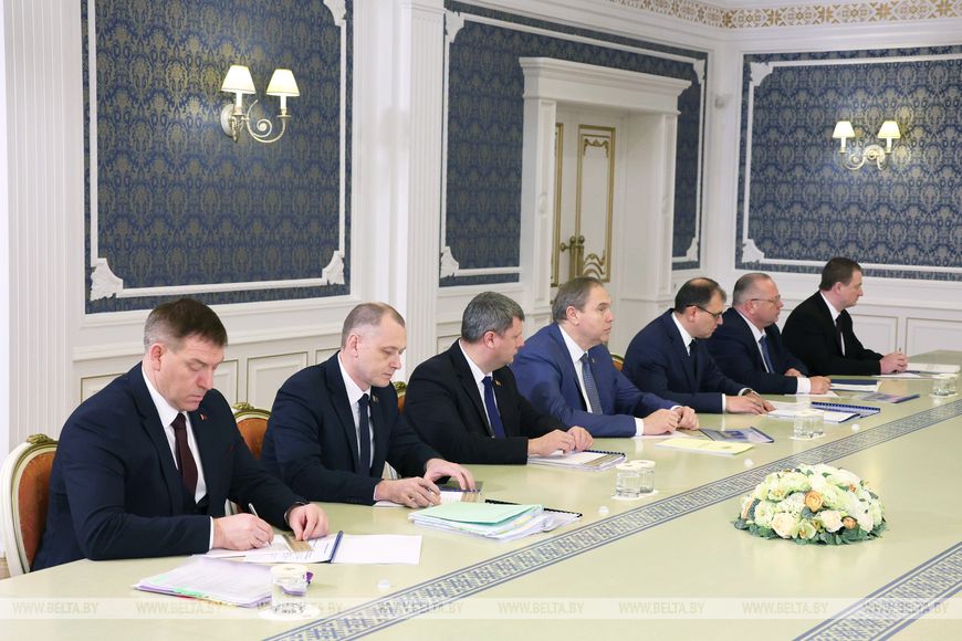 На сегодняшний день в стране эксплуатируется более 44 тысяч электромобилей.