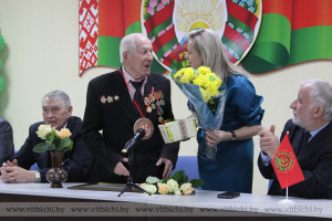 95-летие отметил ветеран Великой Отечественной войны из Орши Ефим Брезгунов, а его землячка Евдокия Борисова – 100-летний юбилей