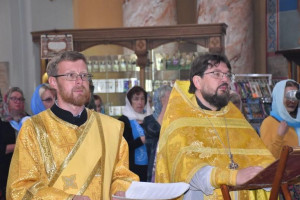 В Свято-Воскресенской церкви Витебска православные молились за Беларусь