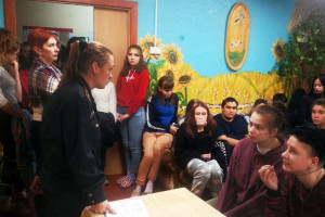 В Витебске правохранители рассказали учащимся ВГИК о вреде наркотиков