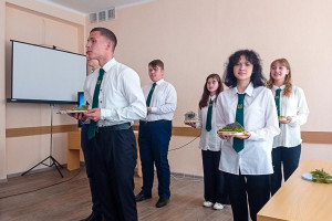 Команда гимназии № 9 имени А. П. Белобородова одержала победу в республиканском конкурсе юных краеведов