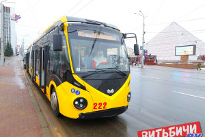 Как будет ходить городской транспорт в новогоднюю ночь-2022 в Витебске, узнали vitbichi.by