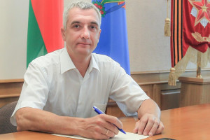 За 3 часа «прямой линии» глава Витебска Николай Орлов ответил на 31 звонок и рассмотрел более 40 вопросов, озвученных жителями областного центра