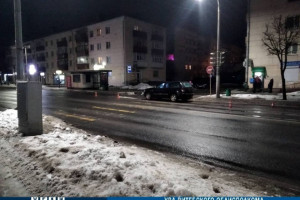 В Орше на пешеходном переходе женщина попала под колеса внедорожника