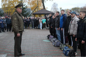 В Вооруженные силы Беларуси началась плановая отправка молодого пополнения