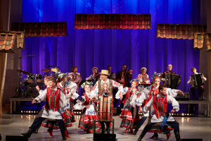 На вечер национального искусства приглашает ансамбль танца, музыки и песни «Талака»