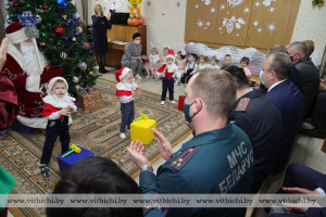 Праздник для воспитанников Витебского областного специализированного дома ребенка провели в рамках акции «Наши дети»