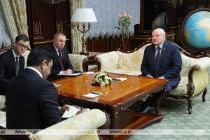 Лукашенко: белорусский народ никакой войны и никакого противостояния не приемлет