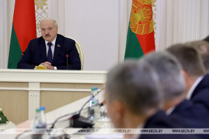 Александр Лукашенко о ВНС: важно, чтобы люди принимали решения, на которые будут опираться госорганы