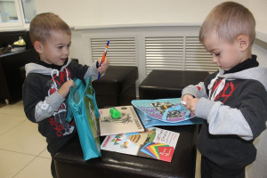 В Беларусбанке вручили подарки детям, на чье имя открыт срочный вклад «Детский»
