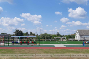 Школьный стадион после капитального ремонта открыли в Миорах