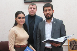 В Северную столицу Беларуси из солнечного Самарканда. Почему узбекские студенты выбирают именно Витебскую ветеринарную академию?