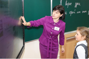 В школах Витебской области на одного городского учителя в минувшем учебном году приходилось 11 учеников
