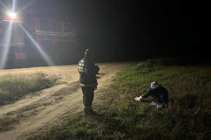 В лесных просторах Витебского района заблудилась семейная пара: на помощь пришли спасатели