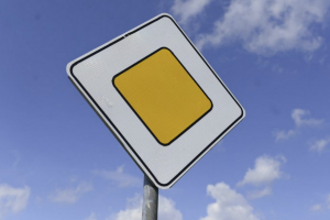 В Витебске на некоторых перекрестках изменилась главная дорога