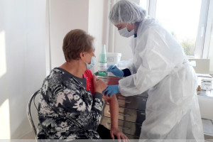 Более 56 процентов жителей Витебской области завершили курс иммунизации от COVID-19