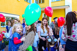 Веселый праздник для воспитанников детского дома устроили студенты академии ветеринарной медицины