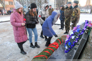 У памятника воинам-интернационалистам в Заслоново прошел митинг, посвященный 33-летию вывода войск из Афганистана