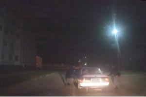 В Новолукомле ночью двое школьников угнали Opel