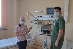 В Миорской центральной районной больнице ввели в эксплуатацию новый аппарат ИВЛ SV300 с расширенными функциями