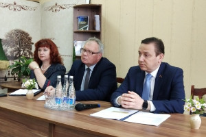 Министр информации Владимир Перцов посетил Лиозно