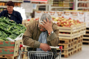 КГК приостановил деятельность одного из торговых павильонов в Витебске: ИП завышал цены