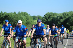 В честь Дня Независимости следователи Витебской области организовали велопробег - Фотофакт