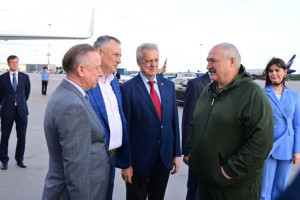Лукашенко прибыл в Россию с рабочим визитом