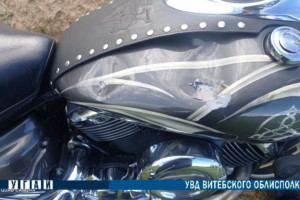 В Глубокском районе упал мотоциклист, пострадала пассажирка