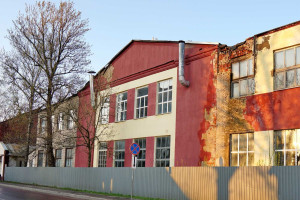 В Витебске на аукционе продали объекты недвижимости бывшей мебельной фабрики «Заря» 