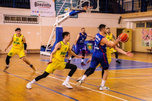 В очередном матче чемпионата Беларуси по баскетболу витебский «Рубон» принимал на своей площадке «Гродно-93»