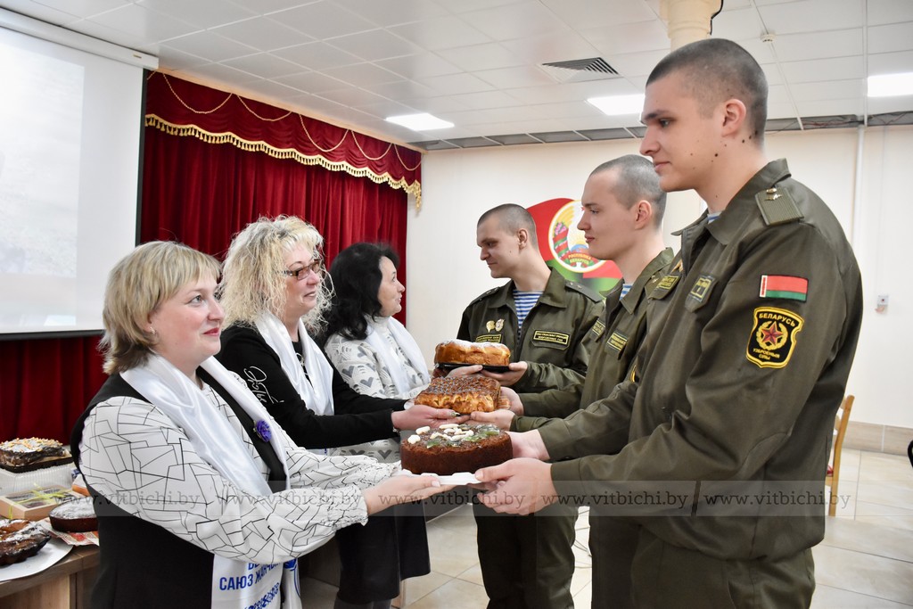 23 февраля