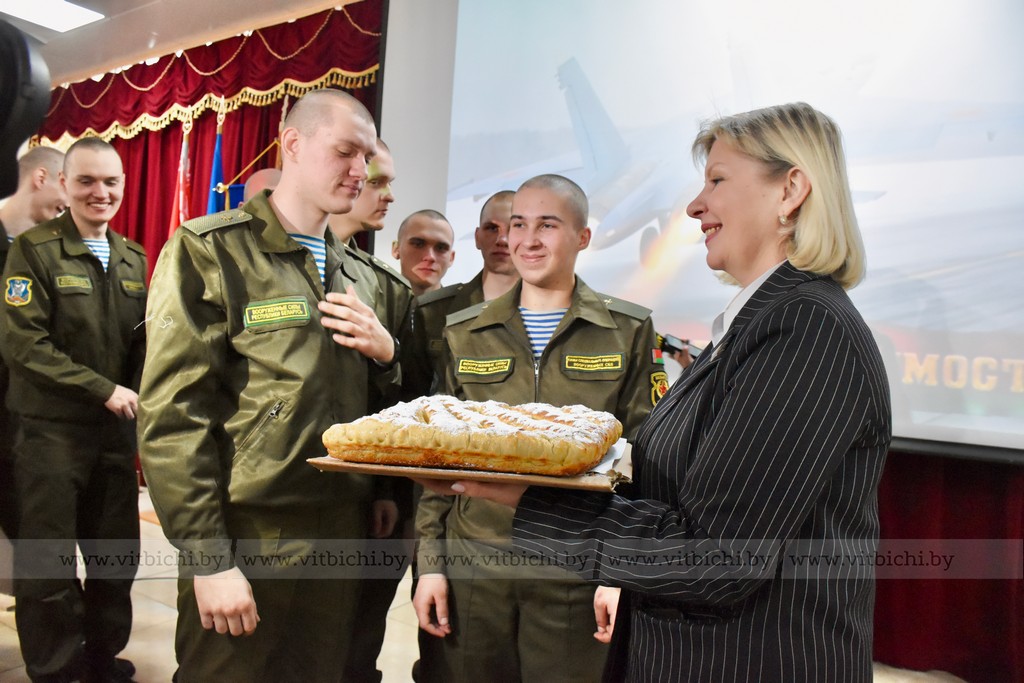 23 февраля