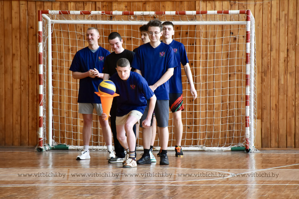 В Витебске на турнире "К защите Отечества готов" определили самых сильных, ловких и смелых