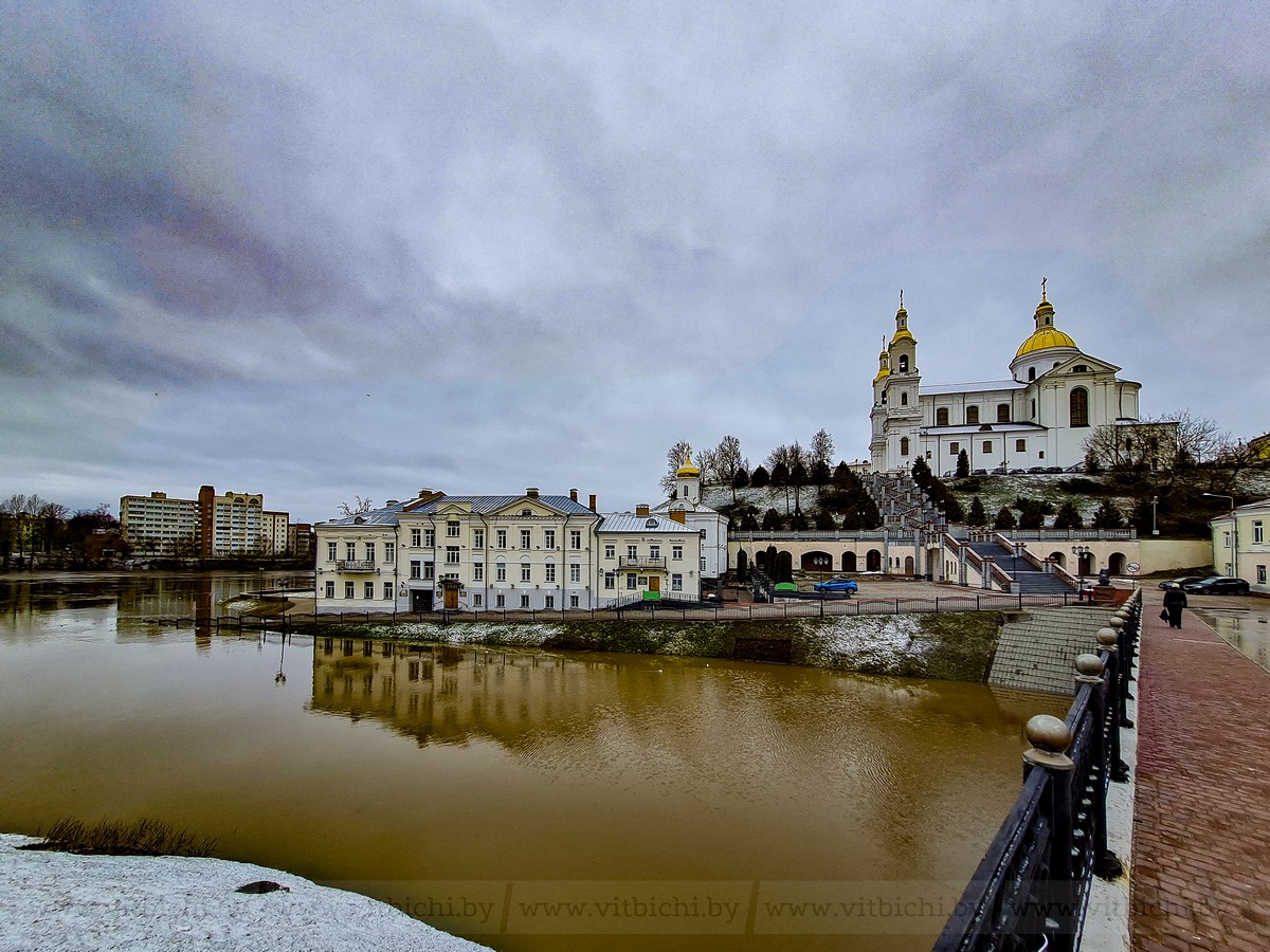 Западная Двина река
