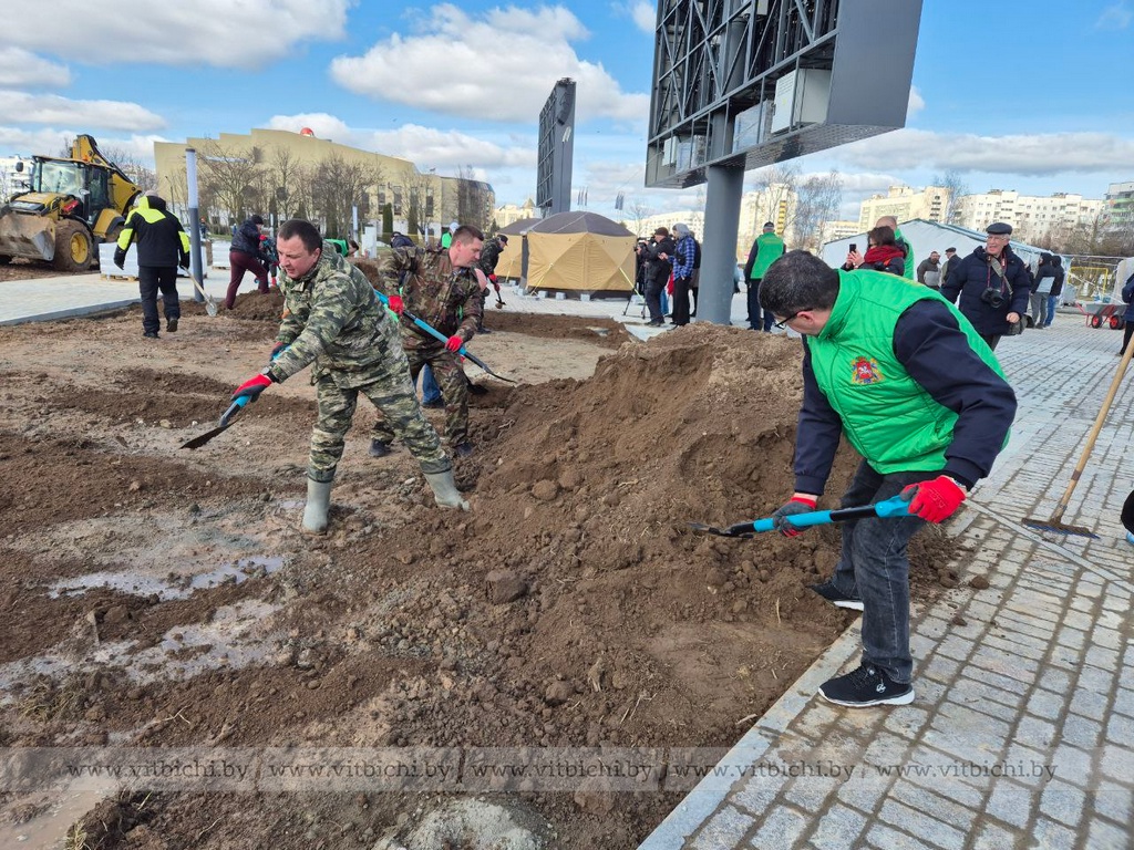 Республиканский субботник в Витебске апрель 2025 Республиканский субботник в Витебске апрель 2025
