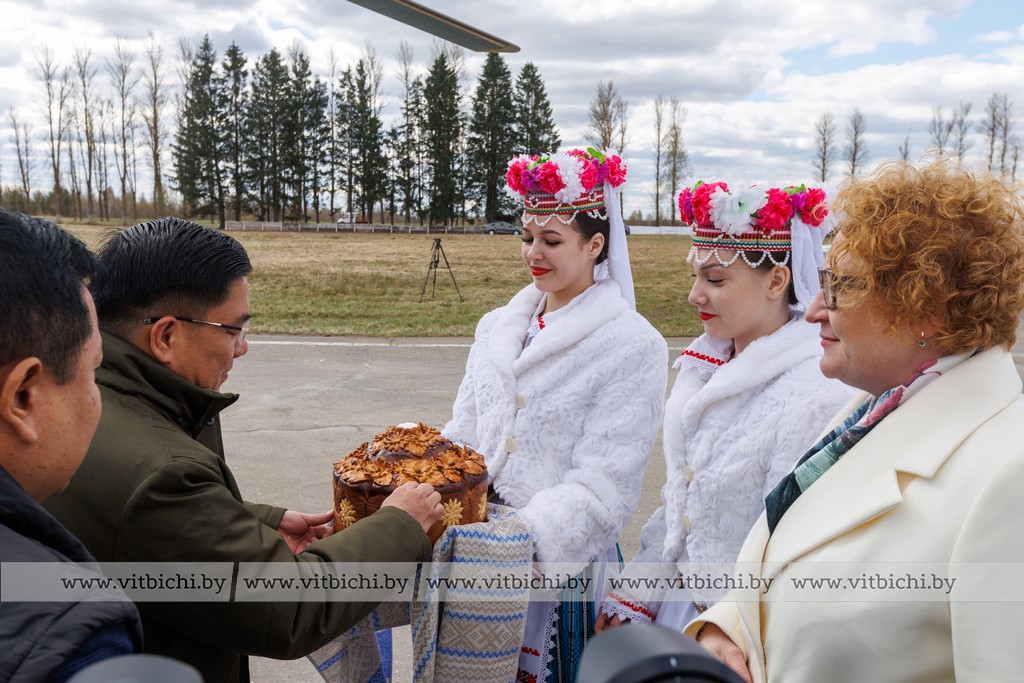 делегация Мьянмы 