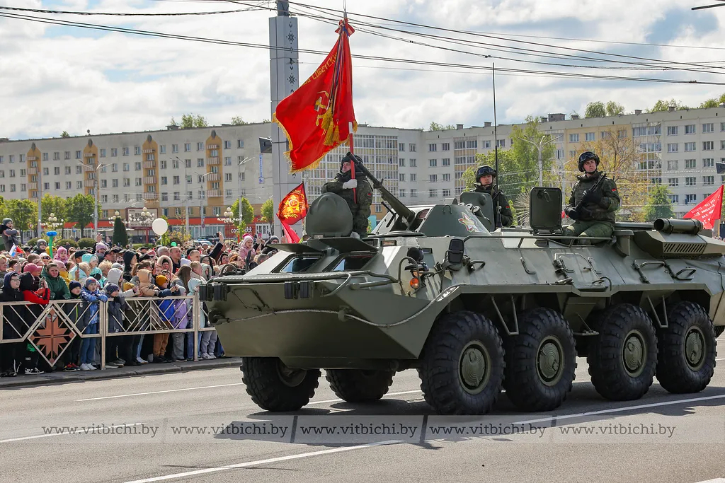 Военный парад в Витебске. День Победы 2025 