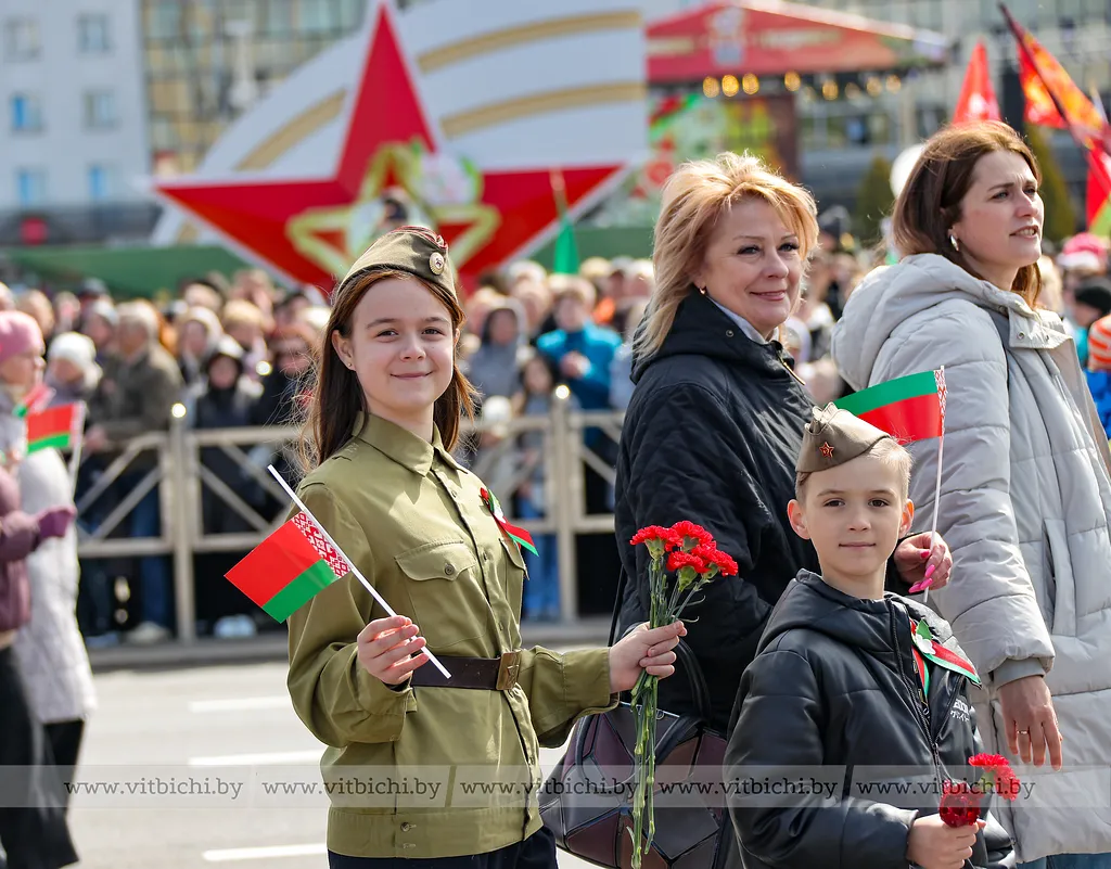 Шествие поколений День Победы 2025 года