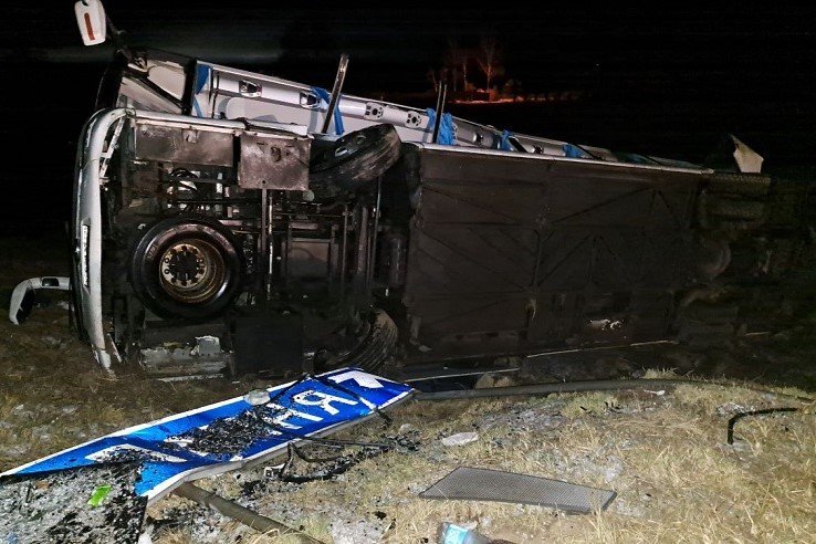 Следственный комитет возбудил уголовное дело после смертельного ДТП с автобусом на трассе М1