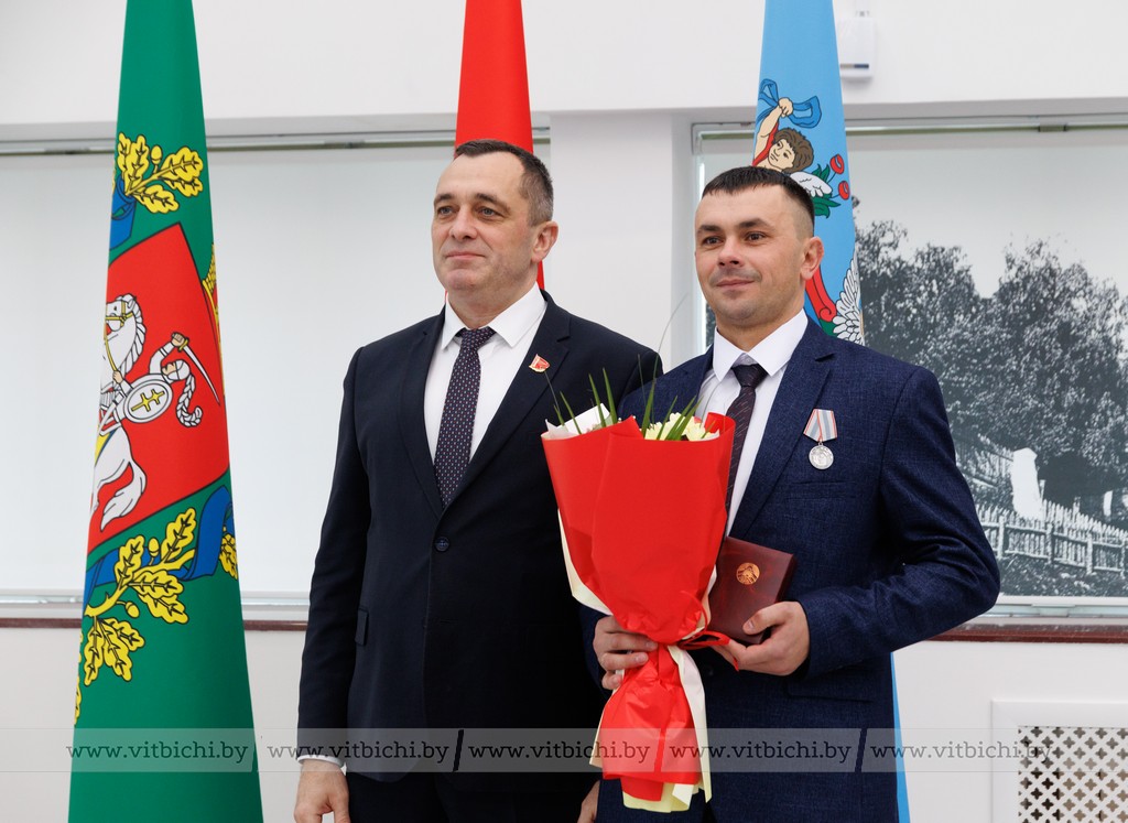 В Витебске вручили государственные награды лучшим труженикам агропромышленного комплекса