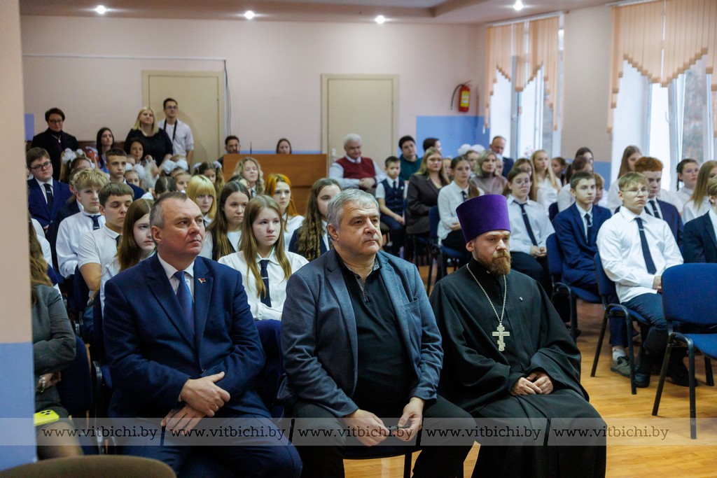 В средней школе № 11 Витебска открыли экспозицию, посвященную жизни и творчеству ученого Михаила Бахтина.